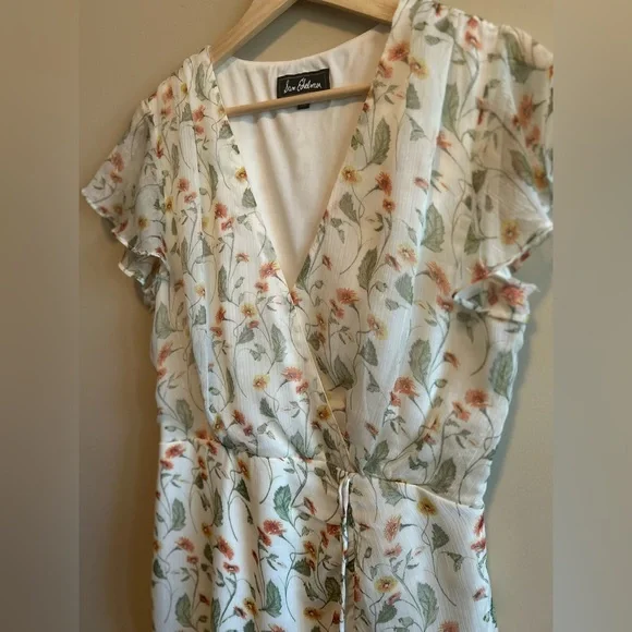 Sam Edelman Floral Dress, Ruched Waist, Cream color, Size 8 - Picture 8 of 10